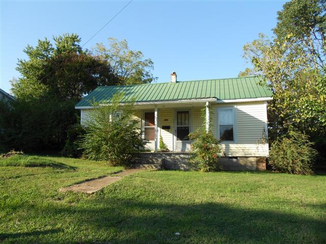 806 W 2Nd St