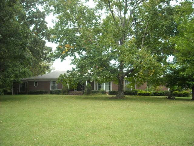 201 Hillview Dr