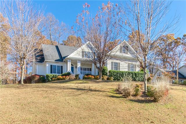 236 SCENIC DRIVE