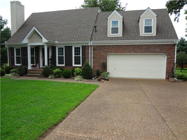 2803 Dustin Dr