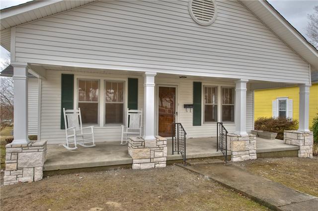 105 McCreary Heights