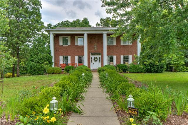507 OLD POND LANE
