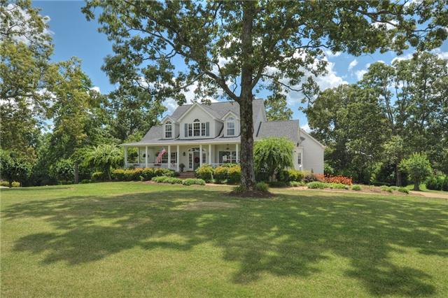 1023 RIDGLEA DRIVE