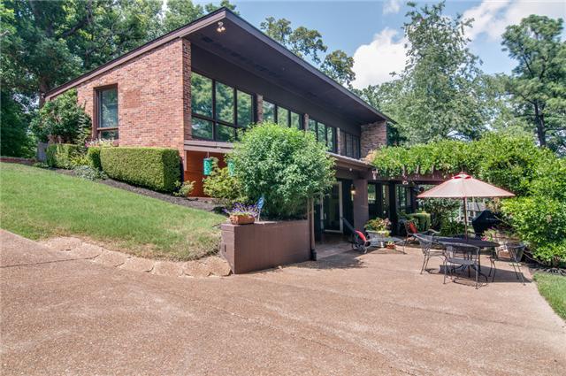 205 E Park Cir