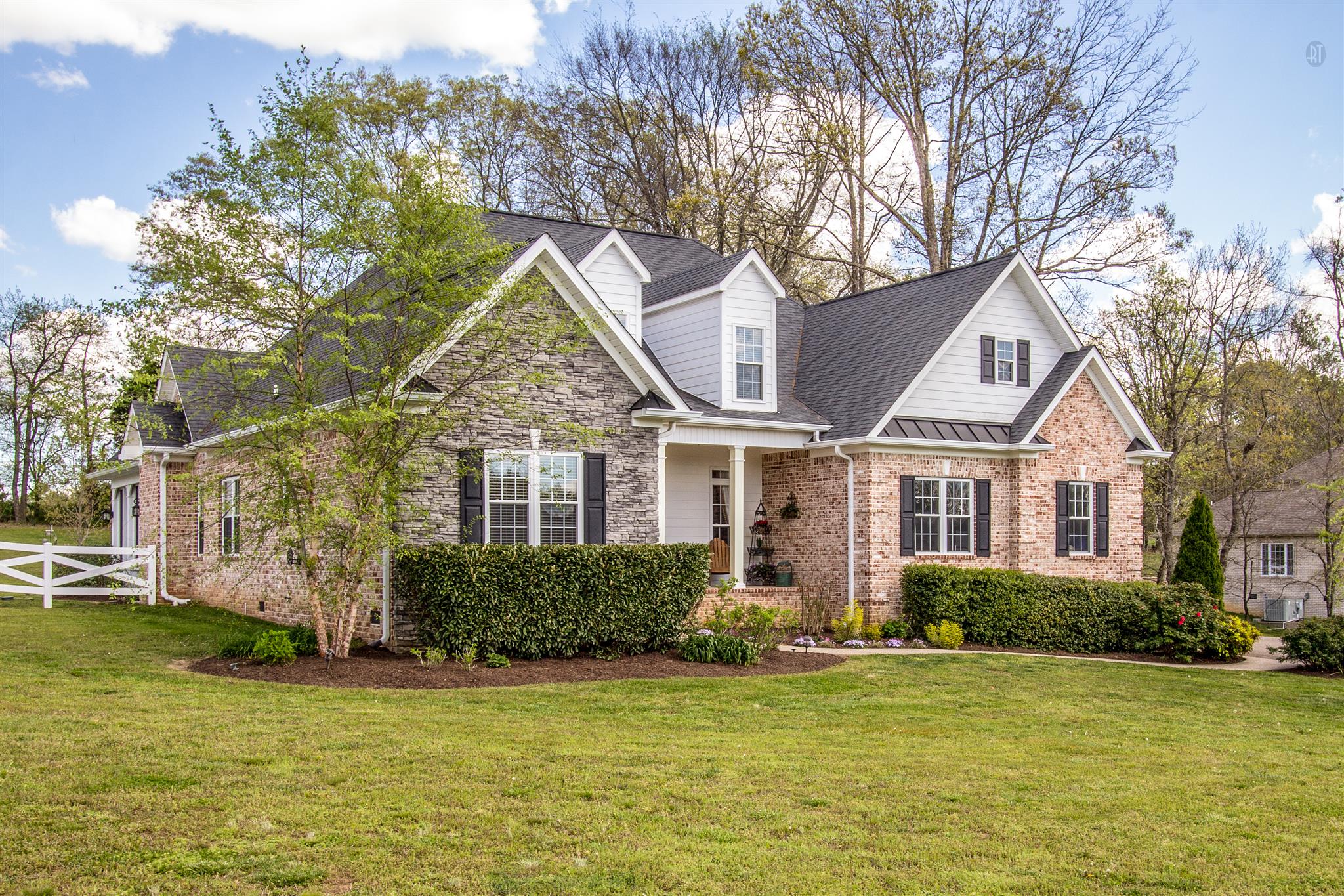106 Jacobs Way
