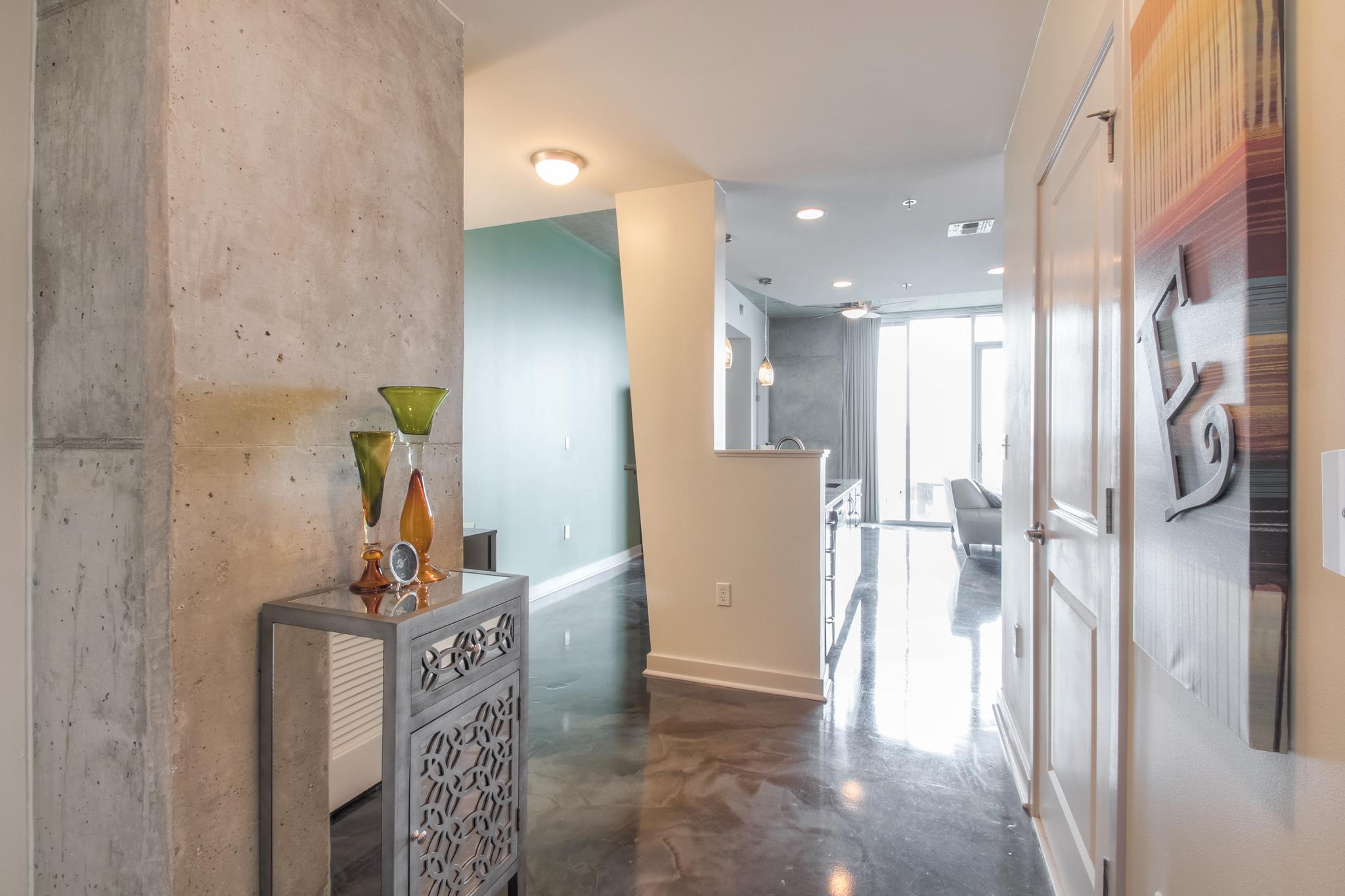 301 Demonbreun St Unit 1718
