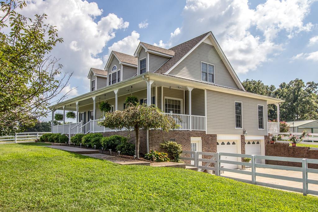1015 Fowler Rd