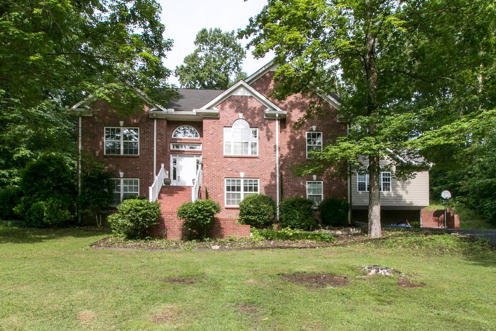 401 Dogwood Ct