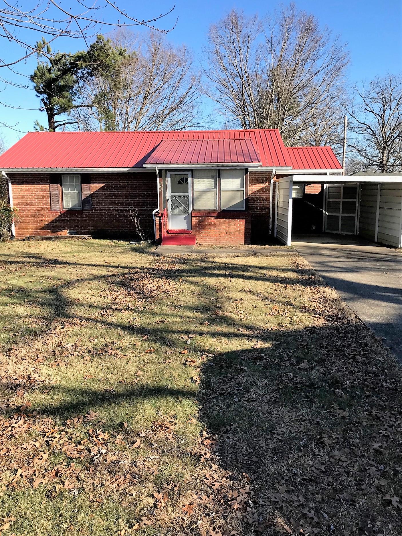 204 Parkway W