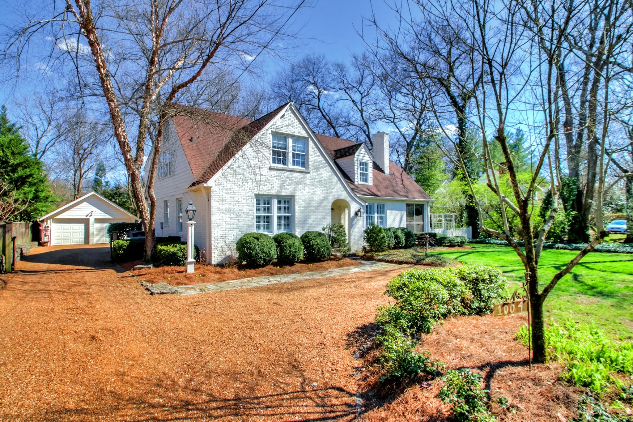 1004 Estes Rd