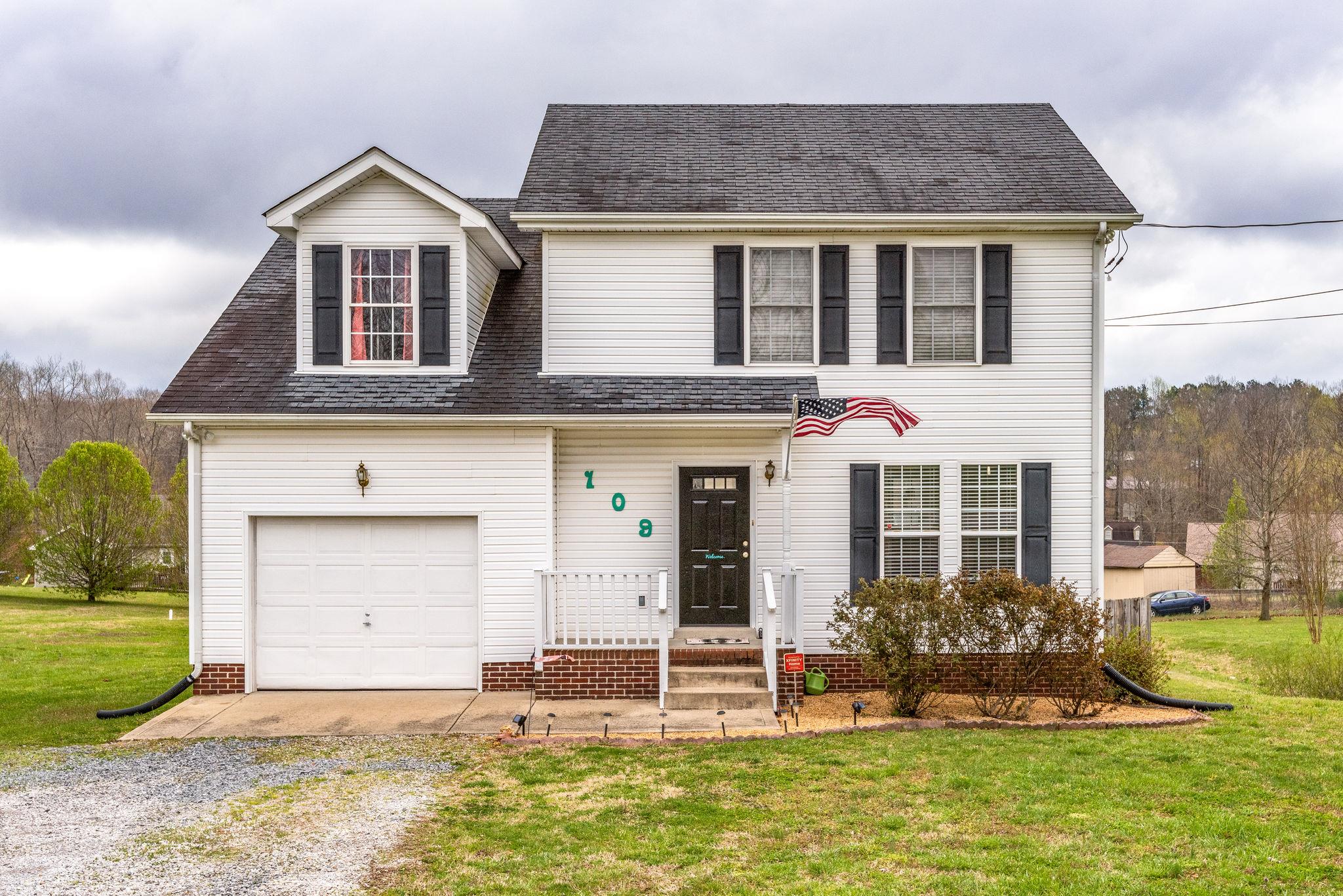 109 Carriage Way