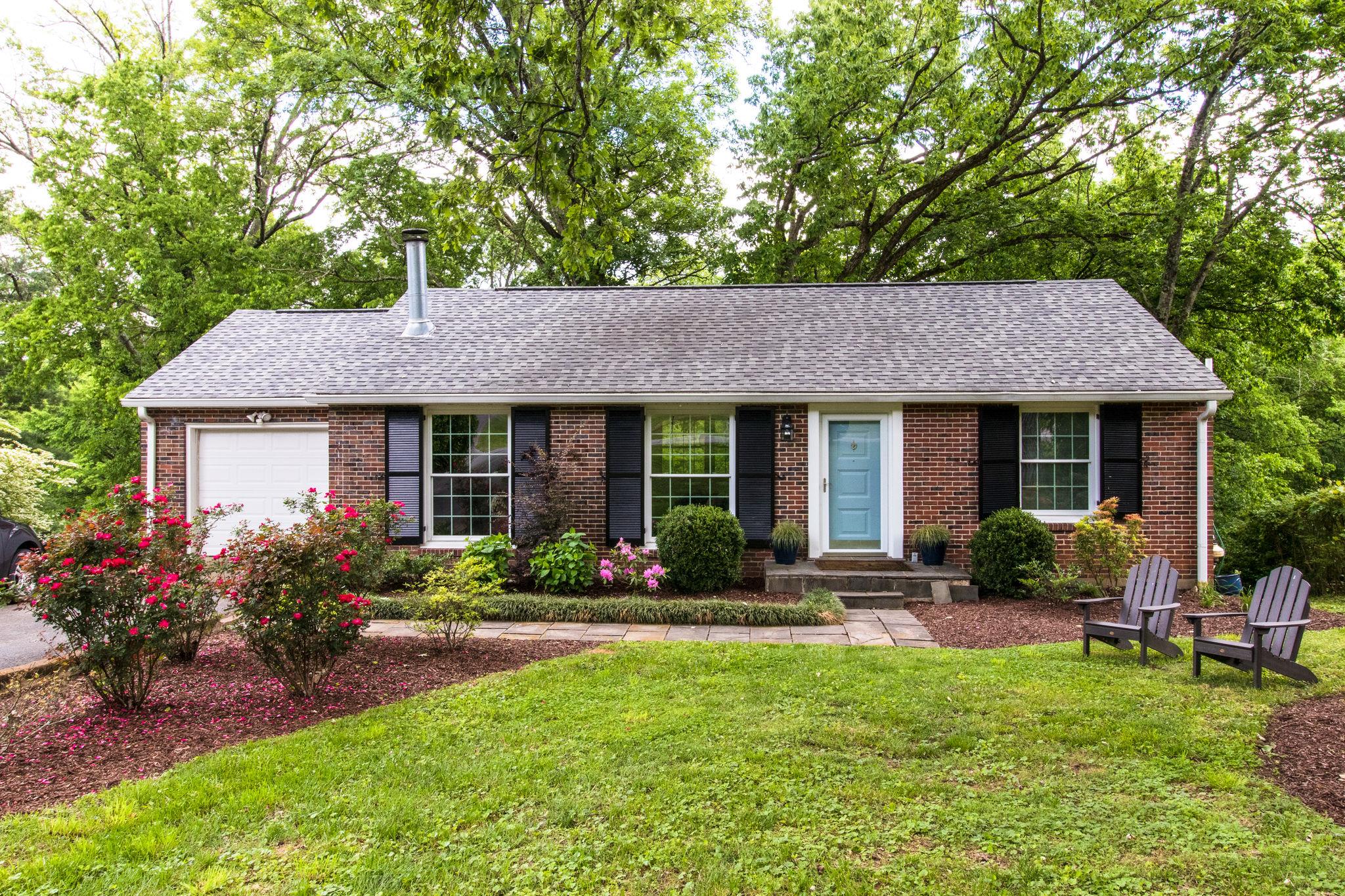 806 Kendall Dr