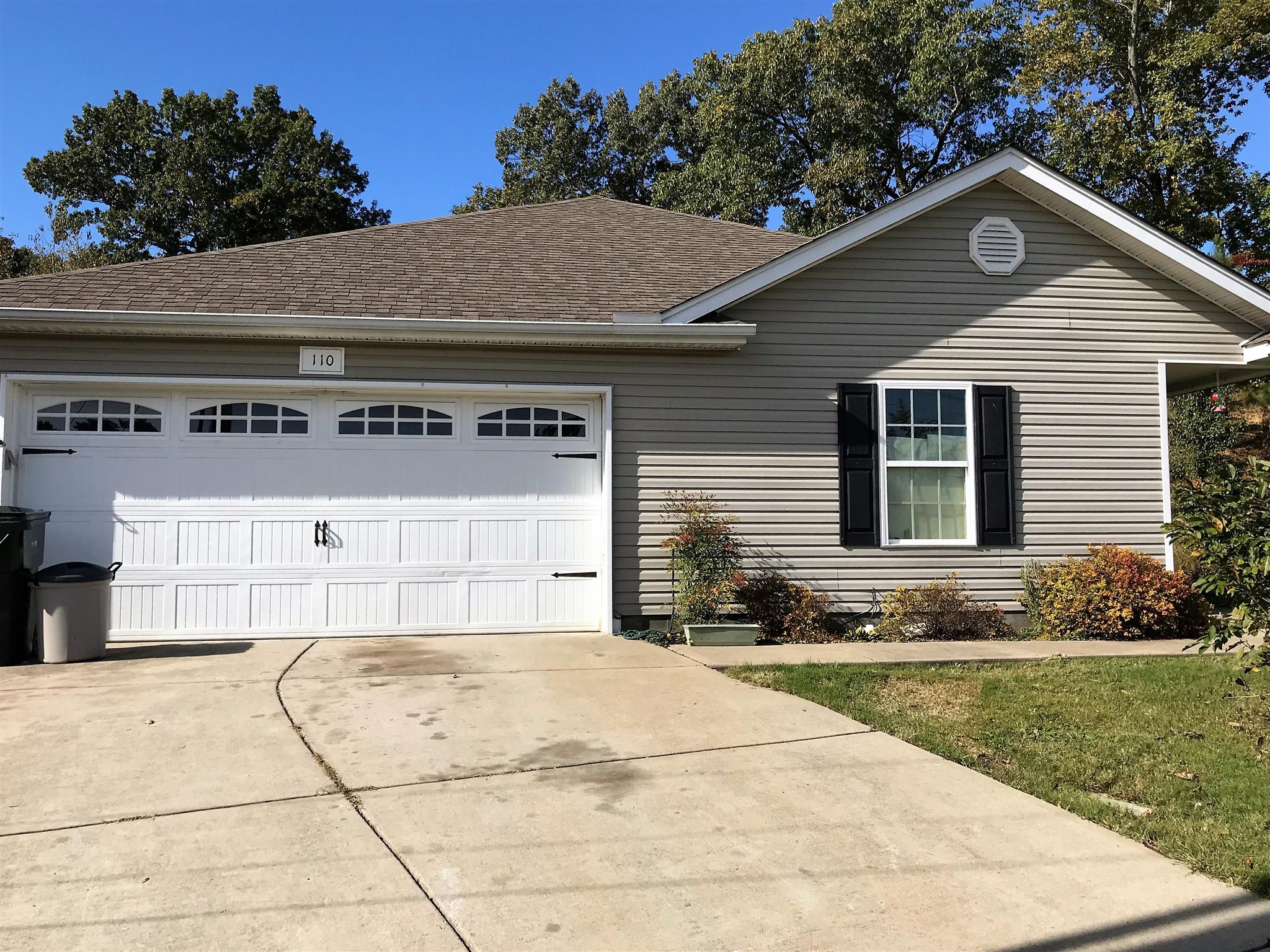 110 West  Quail Hollow Way