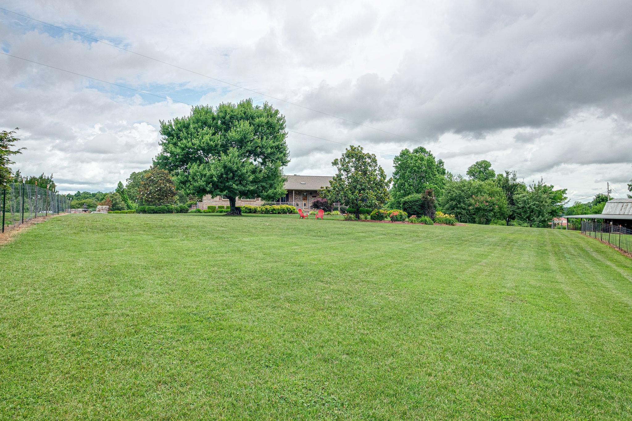 629 SOUTHERLAND RD