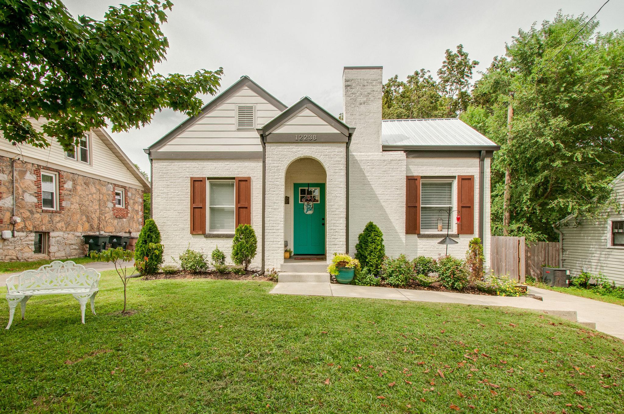 1223B Shelton Ave