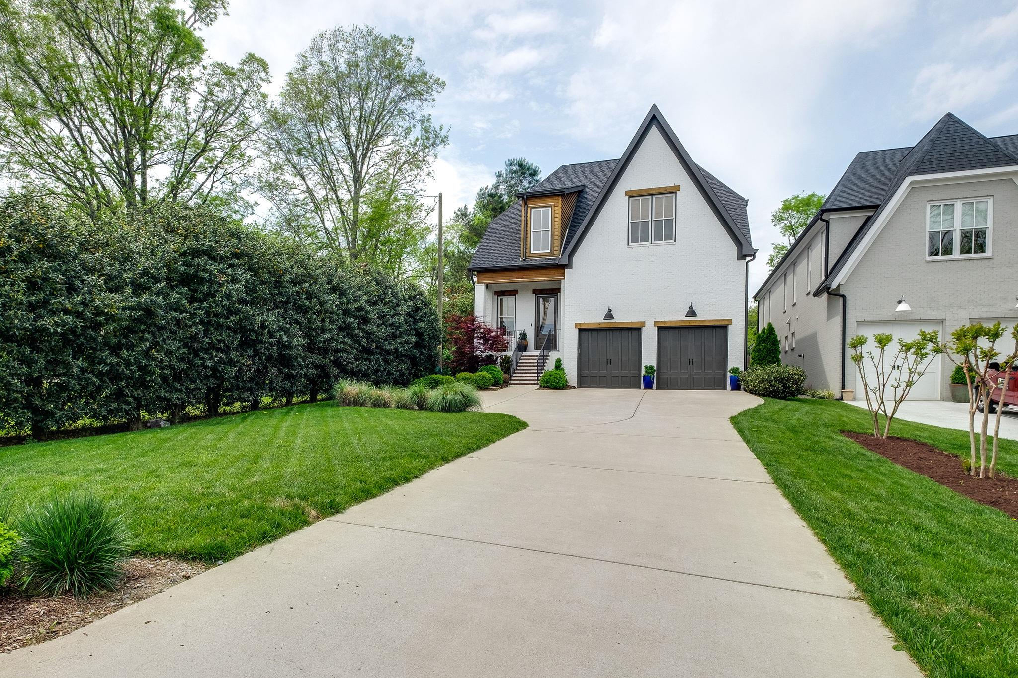 3435 Amanda Ave