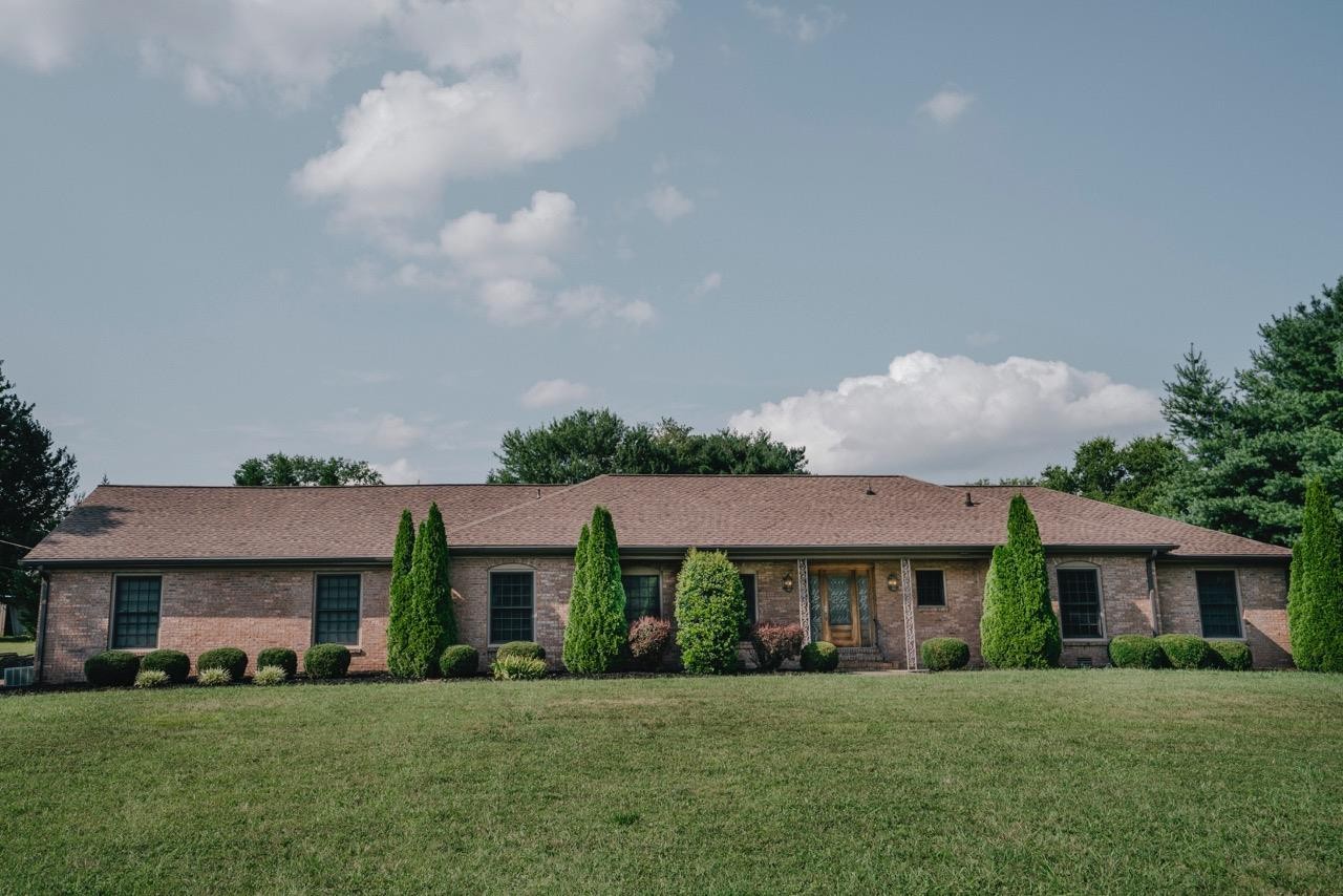 7014 Country Club Dr