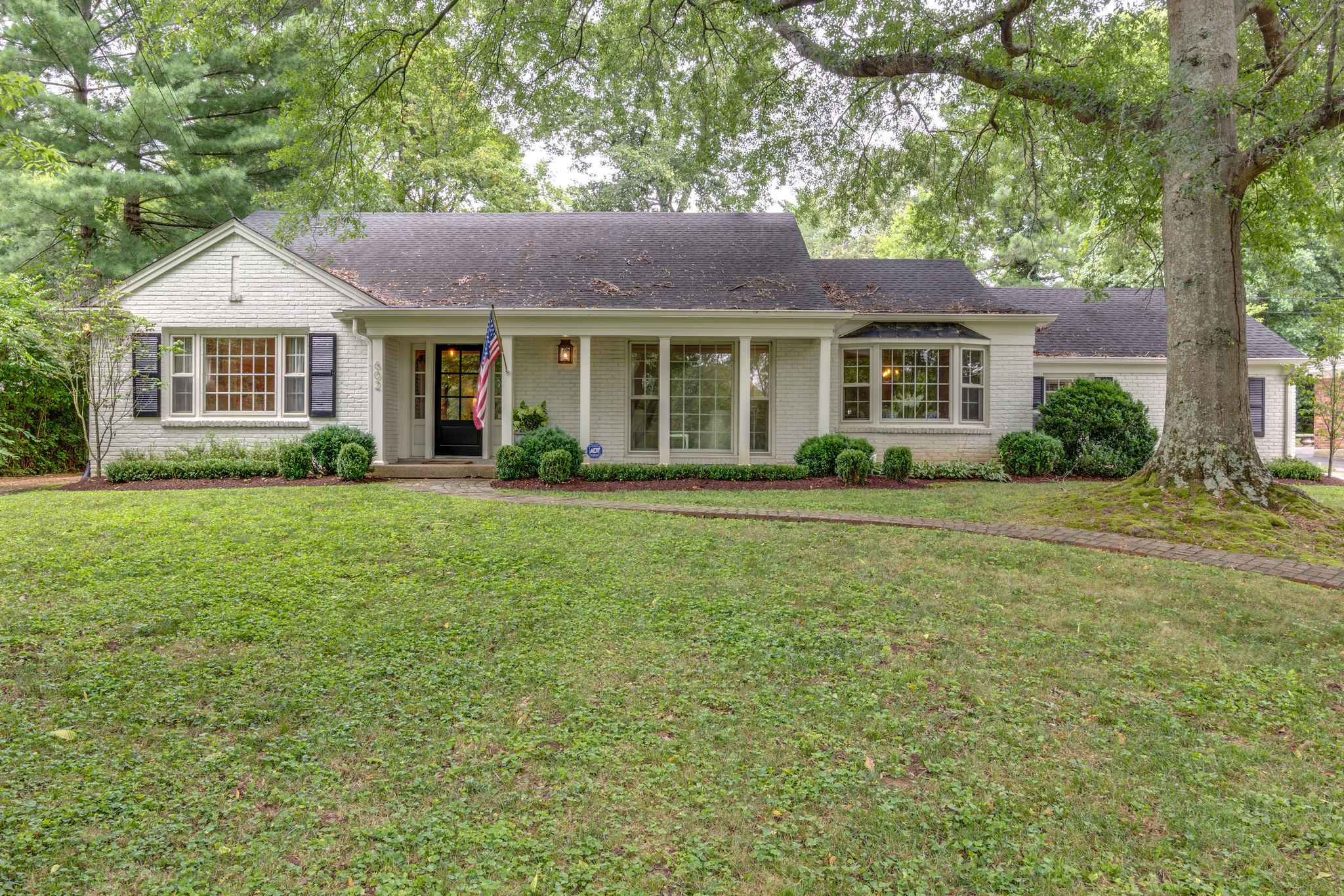 602 Estes Rd