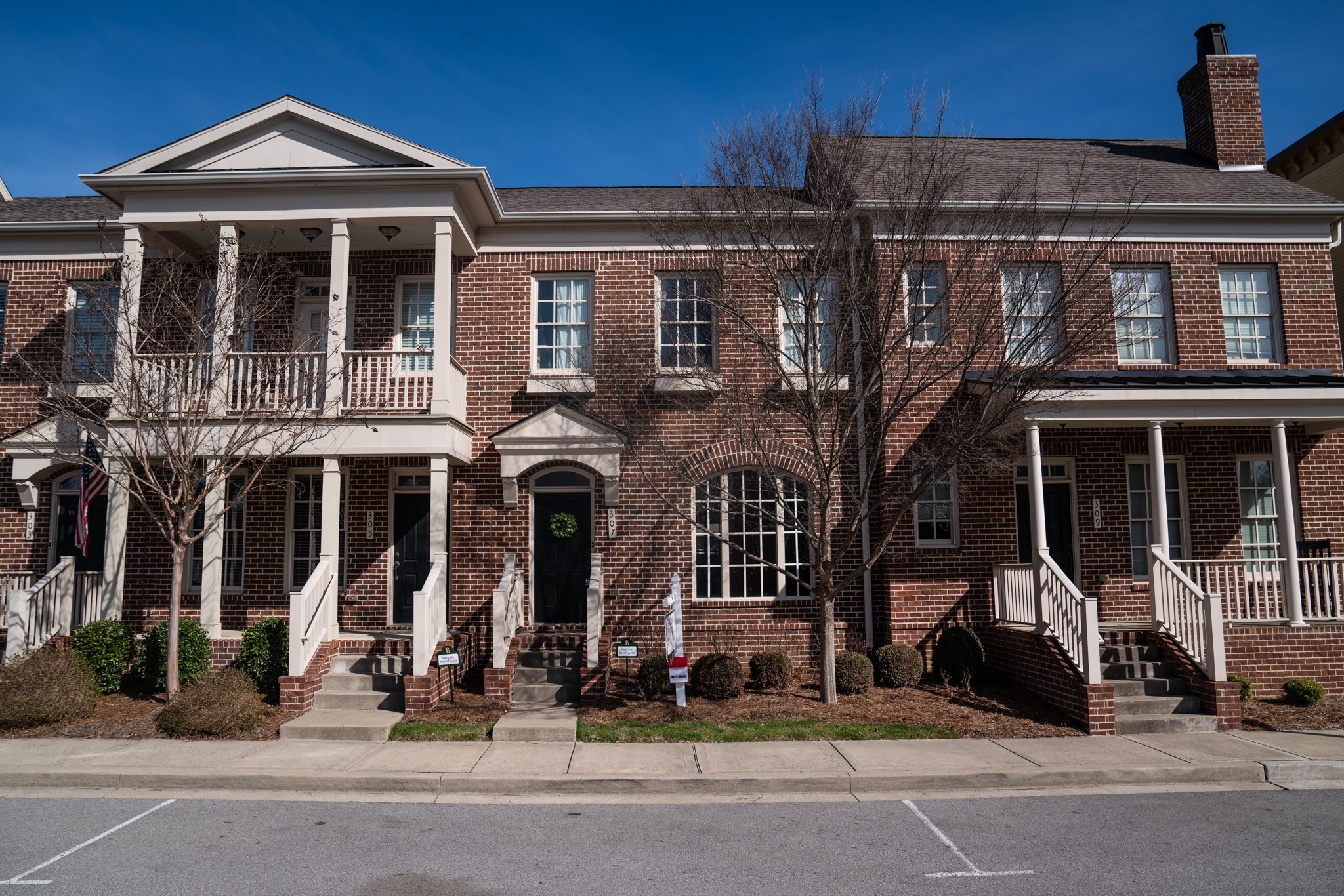 307 Levisa Ln