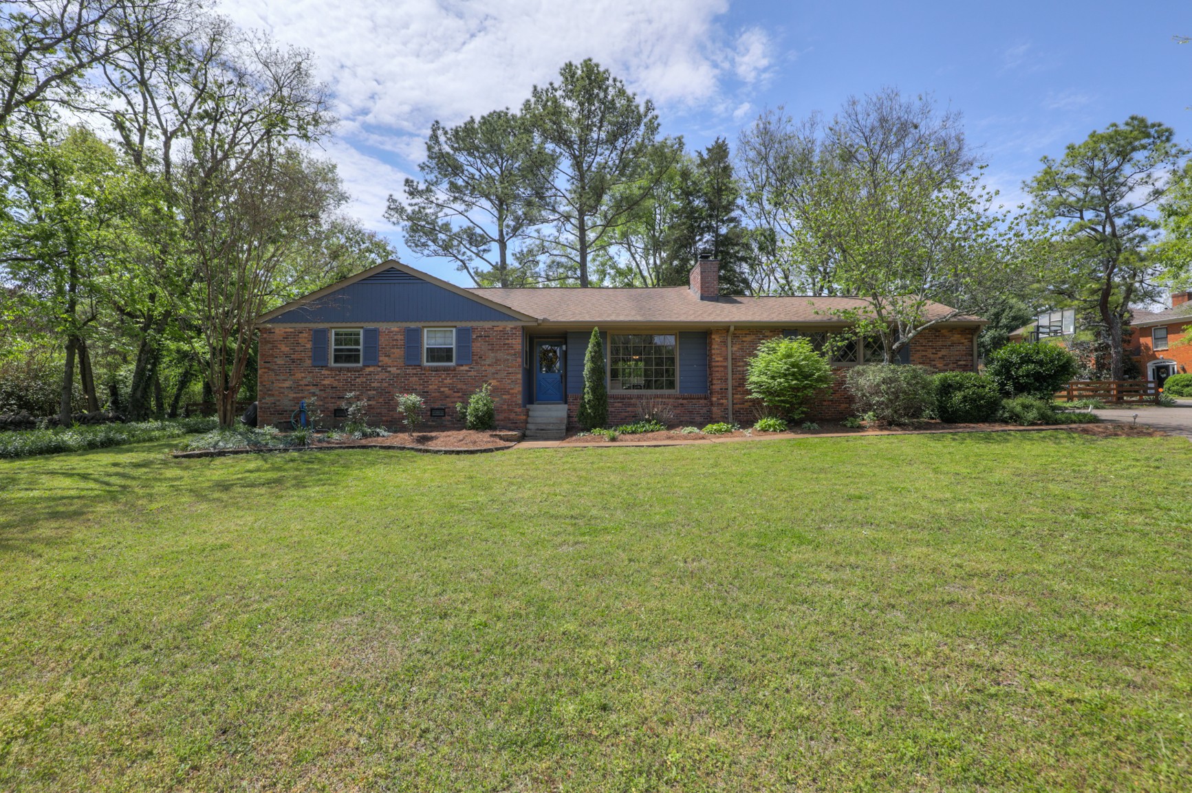 1113 Battery Ln