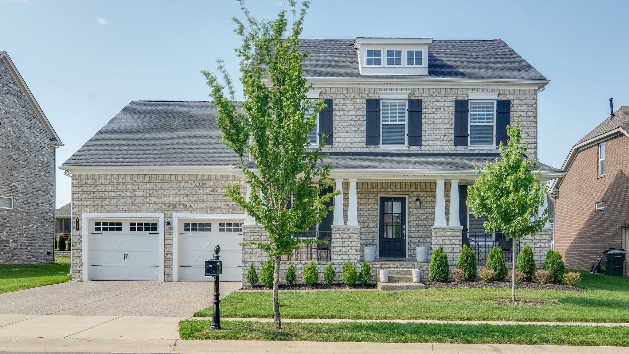 4642 Robin Ln
