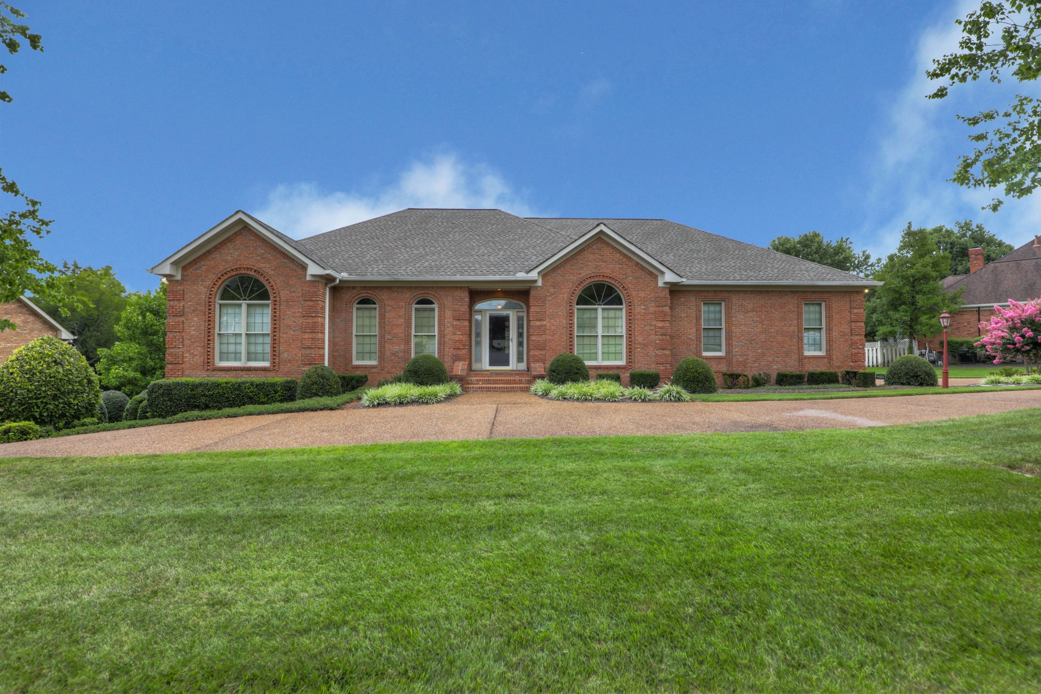 804 Hunters Hill Trce