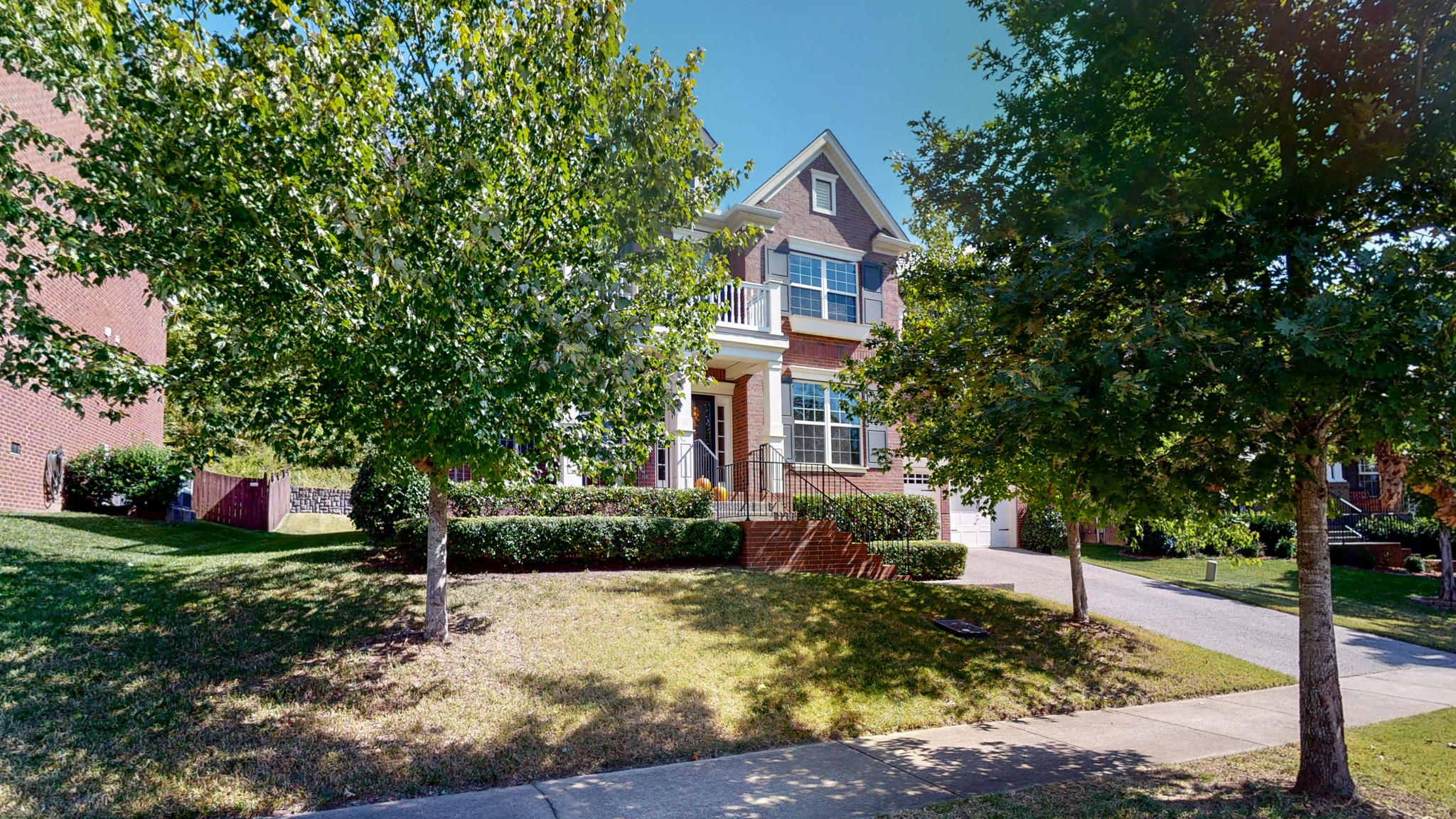 1412 Chantilly Ln