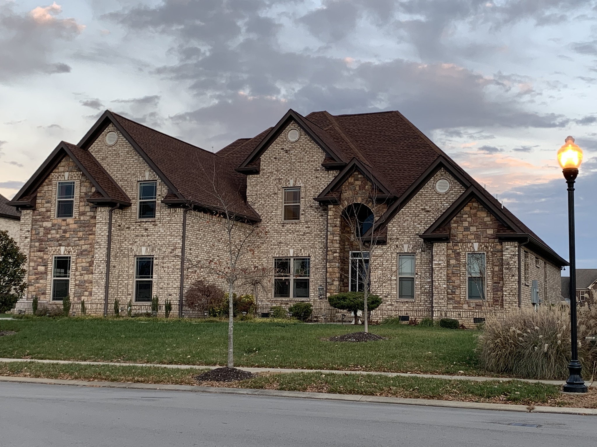 1907 Rolling Creek Dr