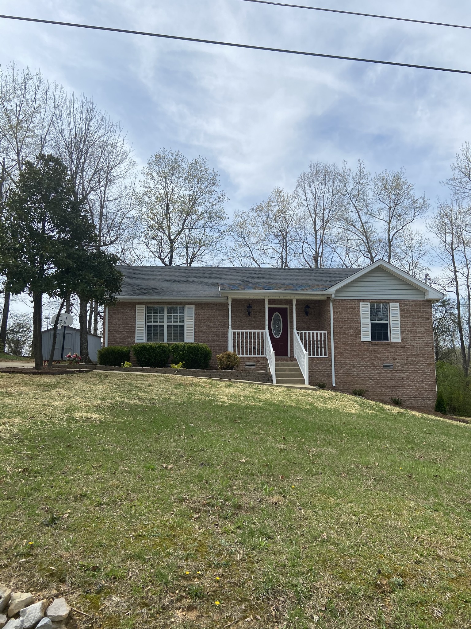 208 Luther Ct