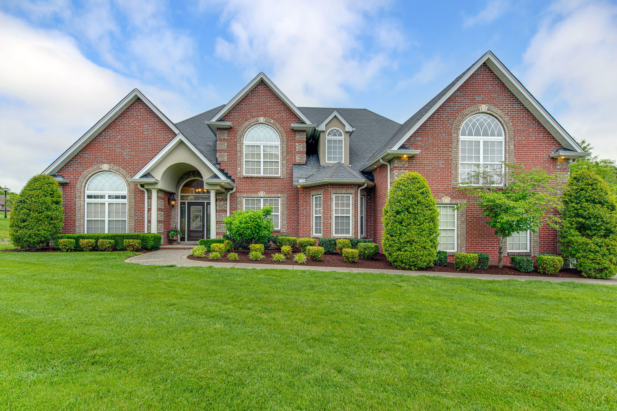 1064 Dorset Dr