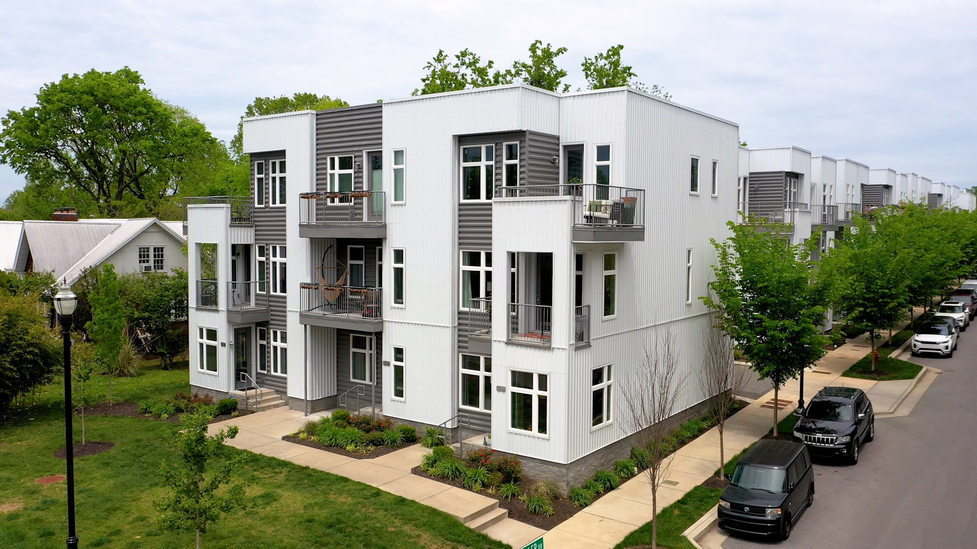 1029 Maxwell Ave