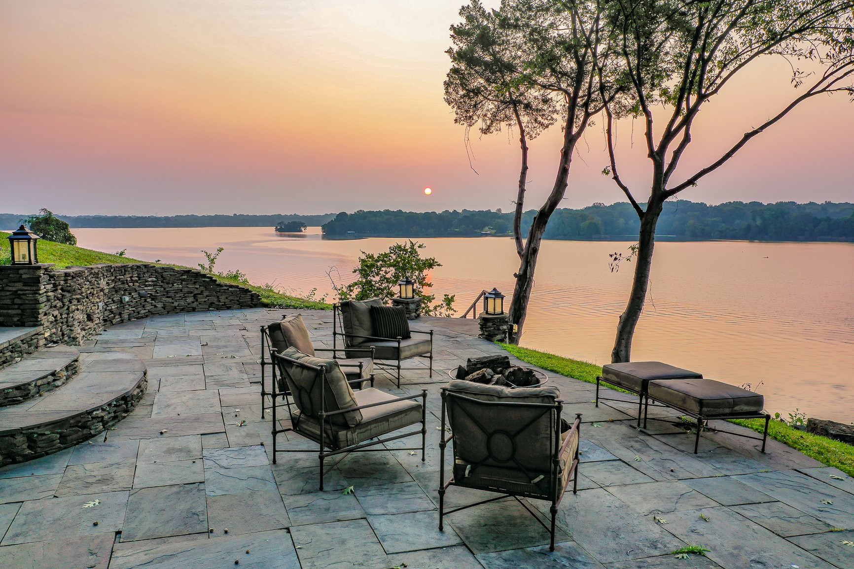 106 Bluegrass Cir