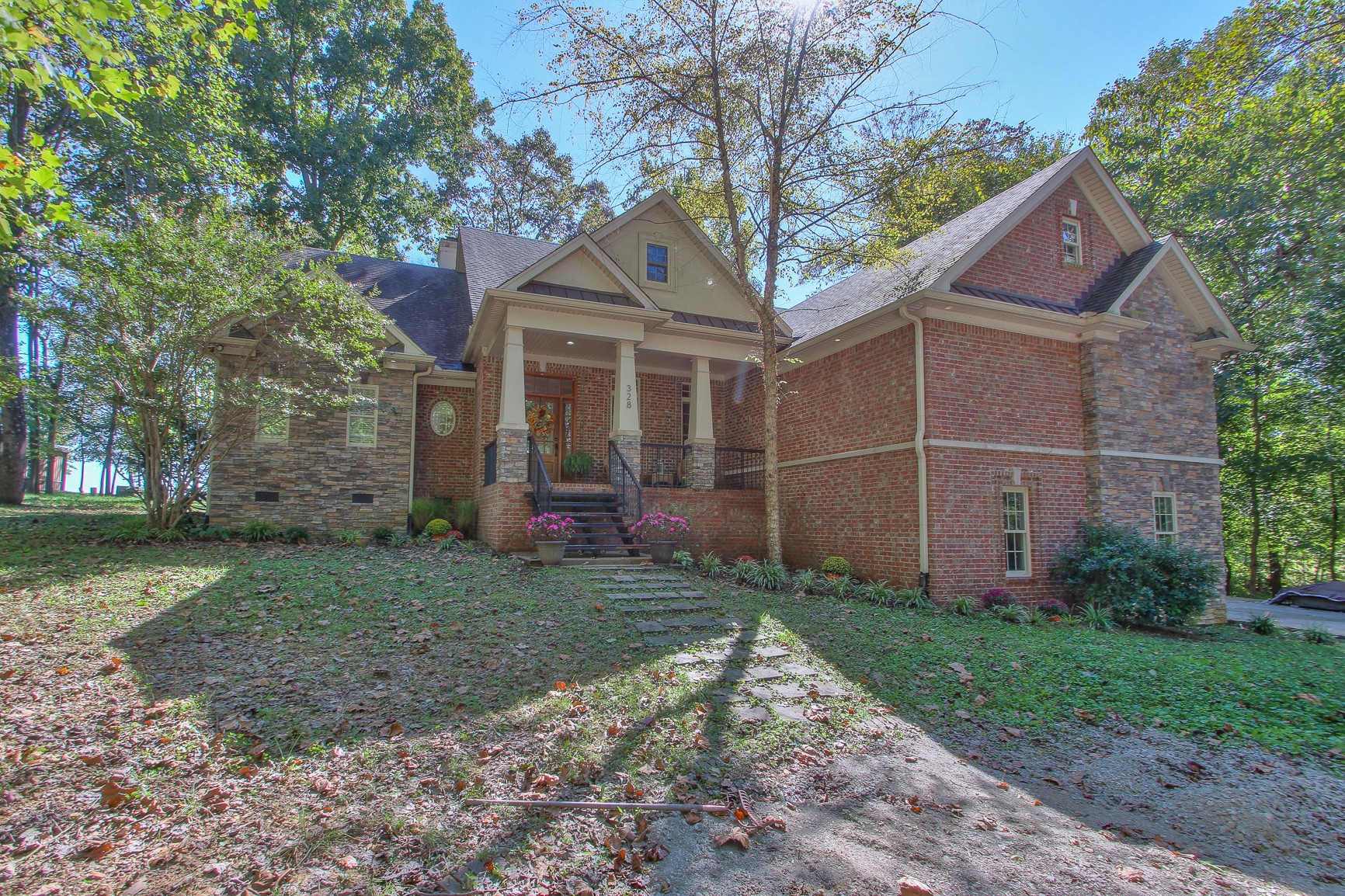 328 Martin Ln