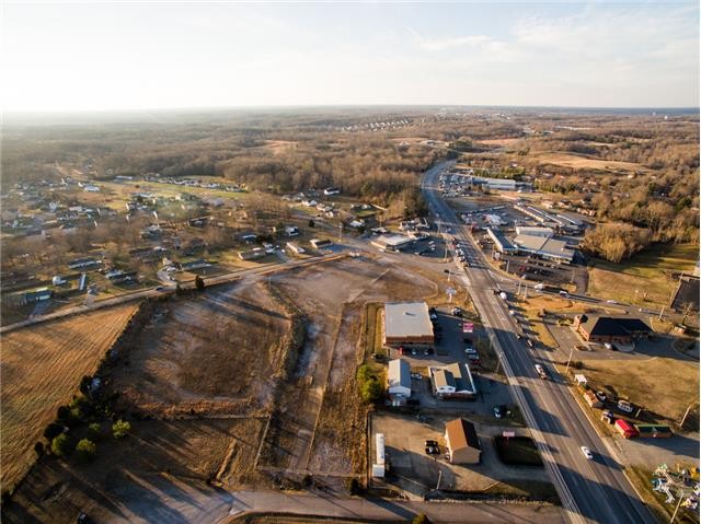 1900 Highway 46 S