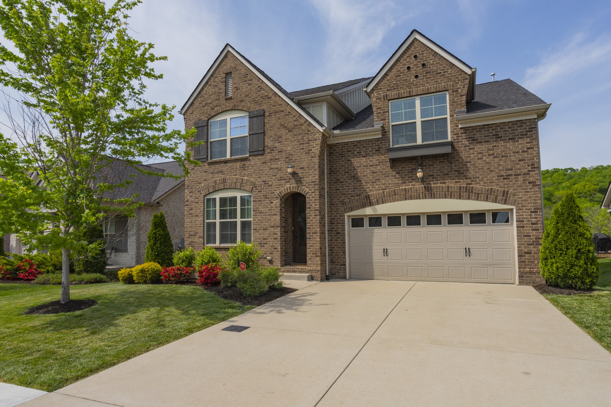 427 Fall Creek Cir