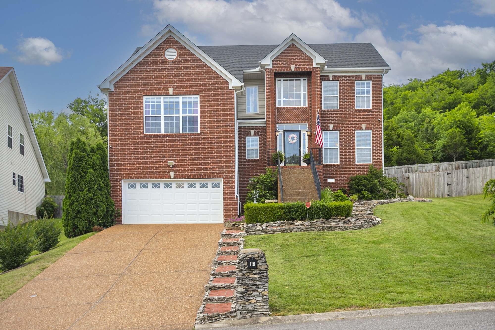 118 Paige Park Ln