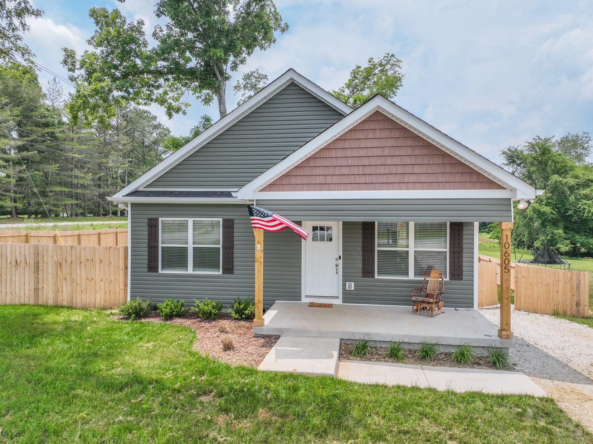10605 Tidwell Loop