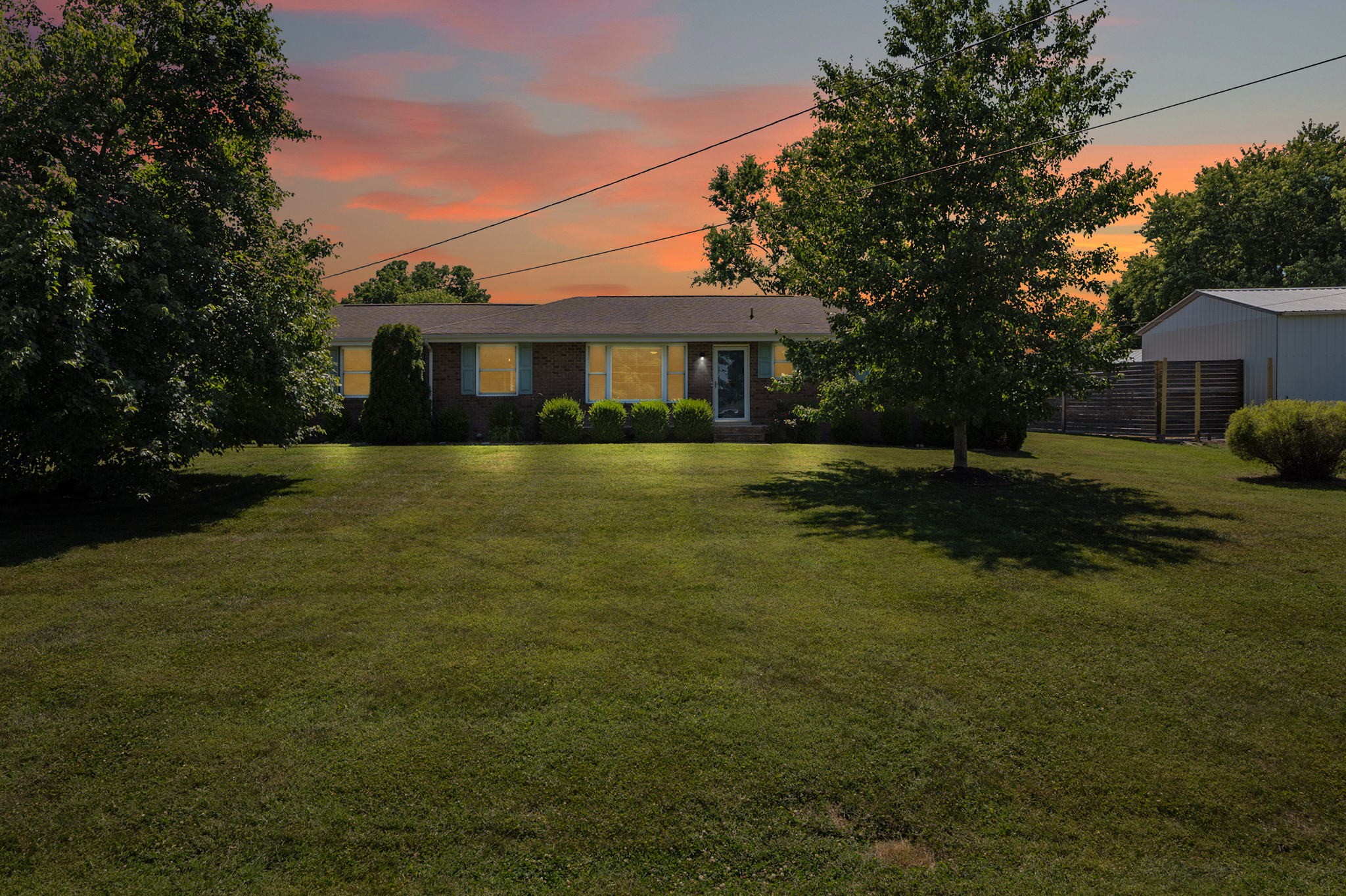 2608 Western Hills Dr