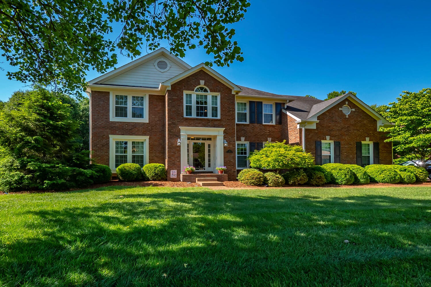 321 Farrington Pl