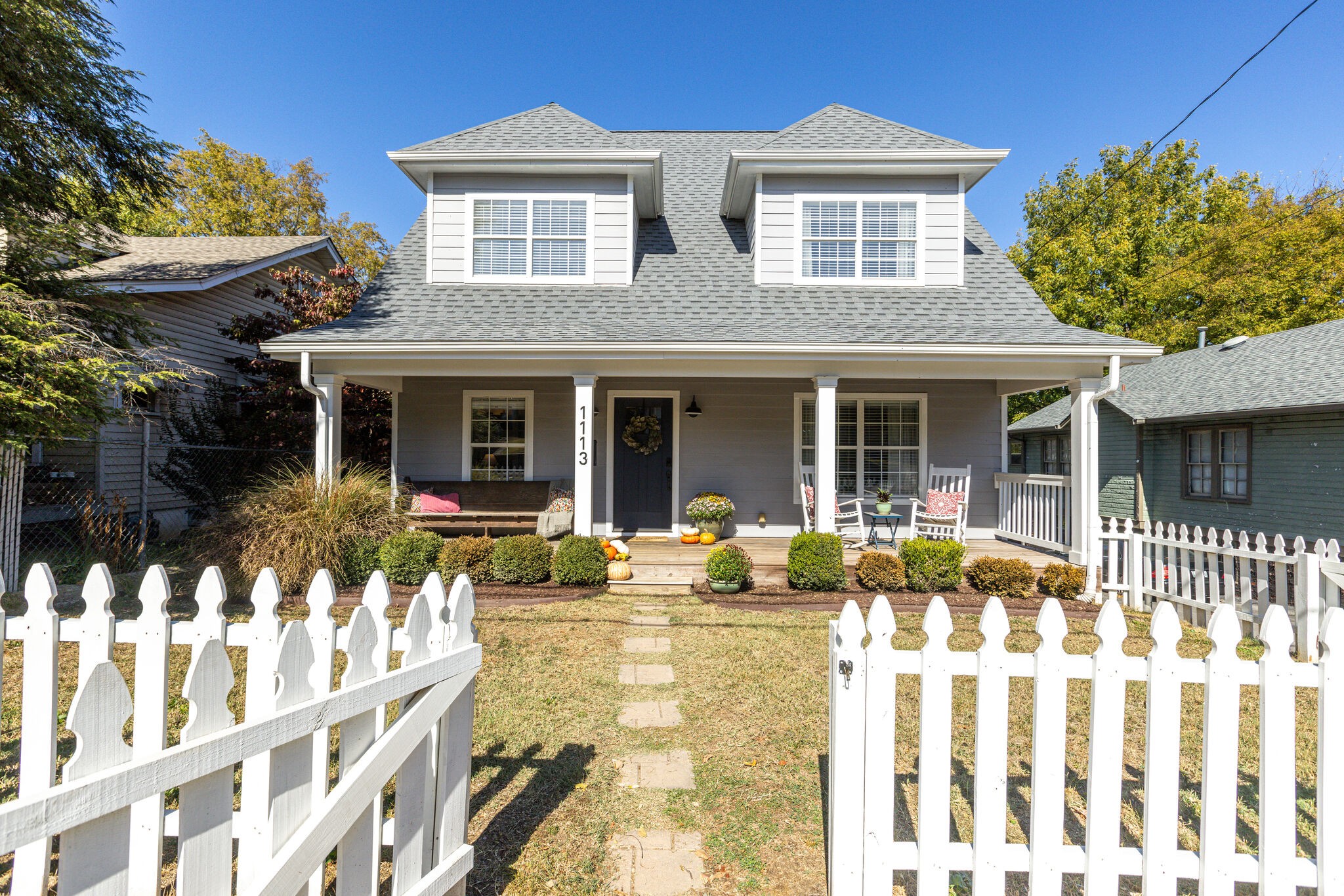1113 Douglas Ave