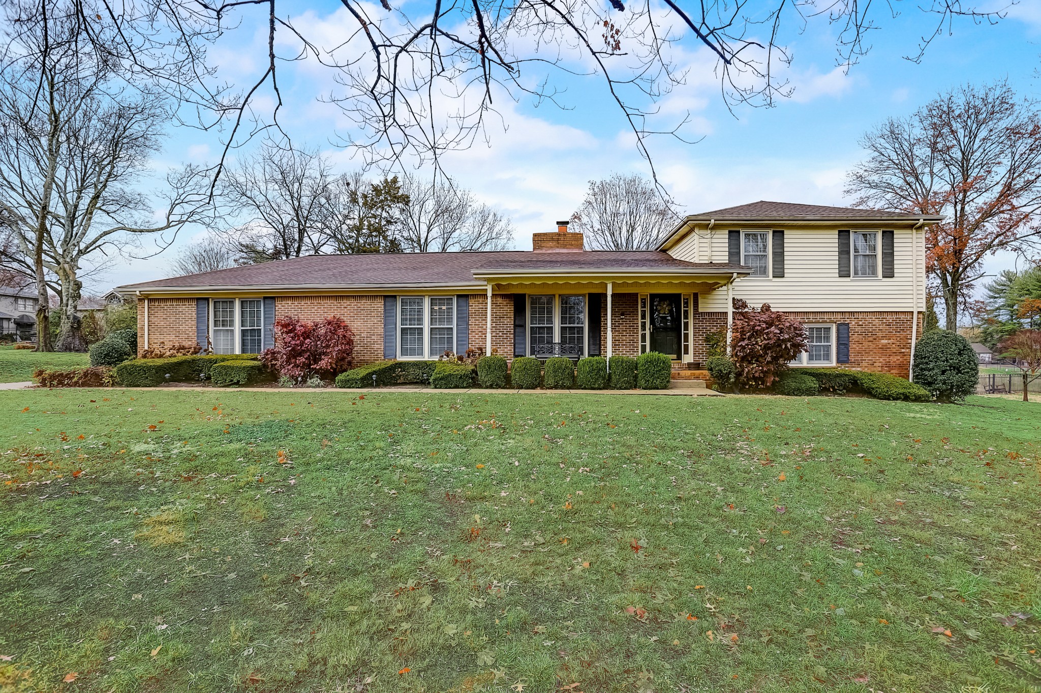 5503 W Shady Trl