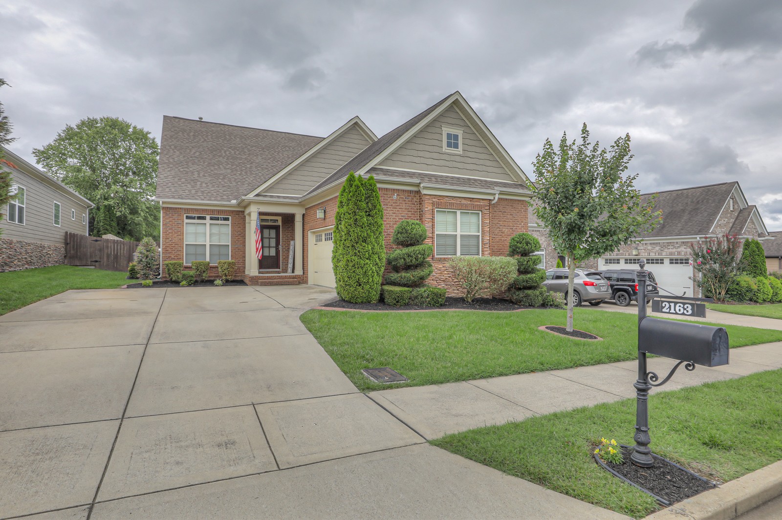 2163 Kirkwall Dr