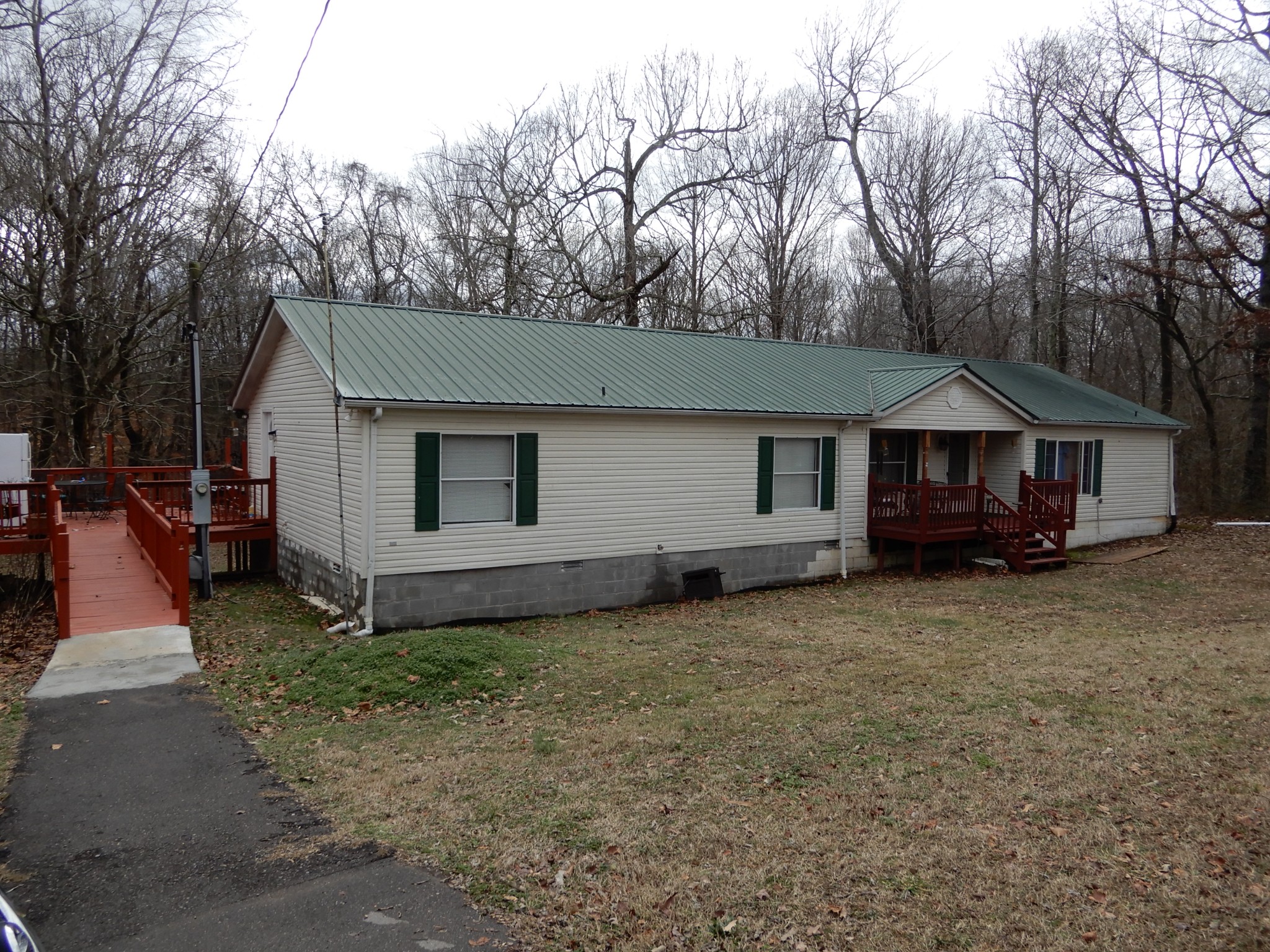 1942 Abiff Rd