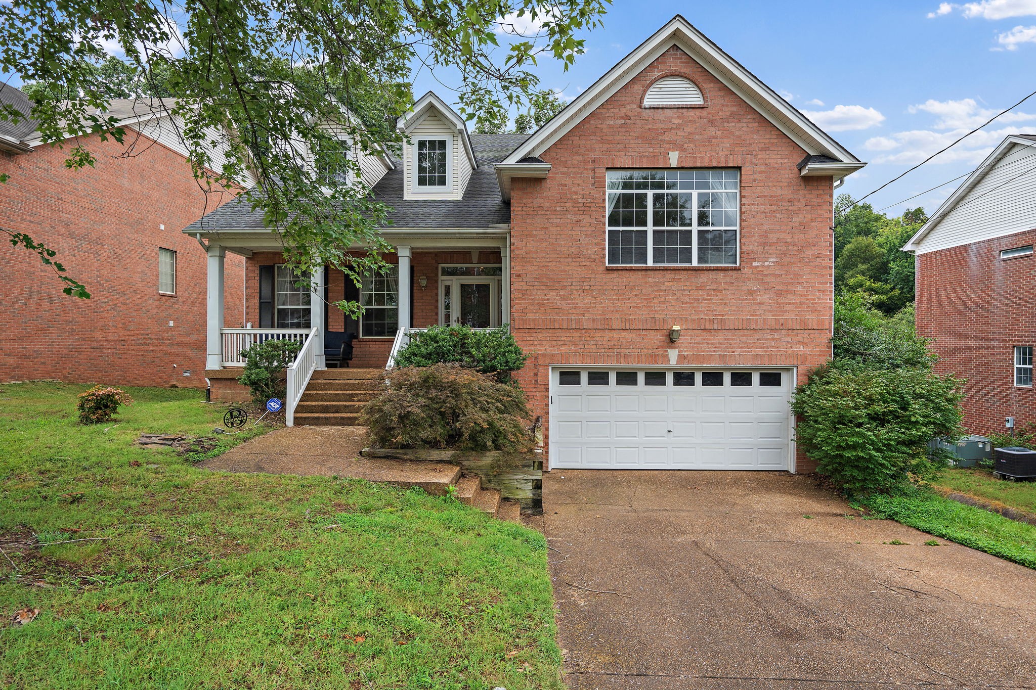 2313 Edencrest Dr