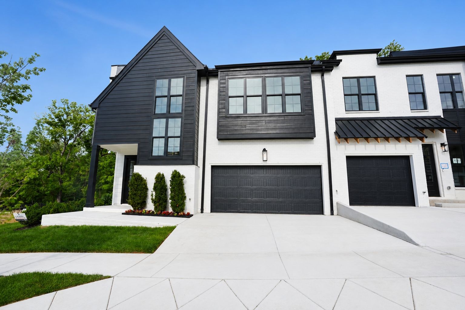 115 Shadow Springs Dr