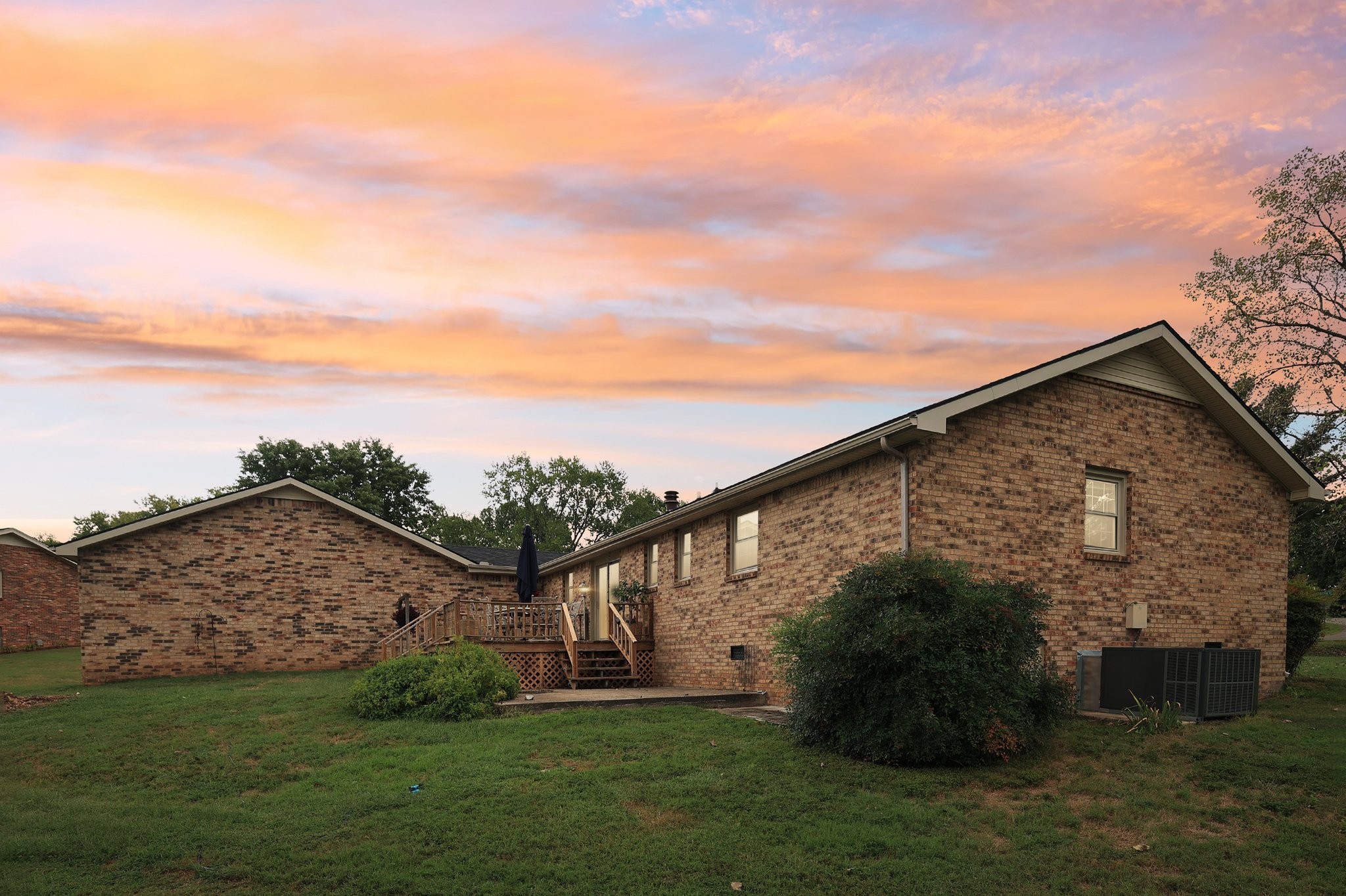 1780 Auburn Dr