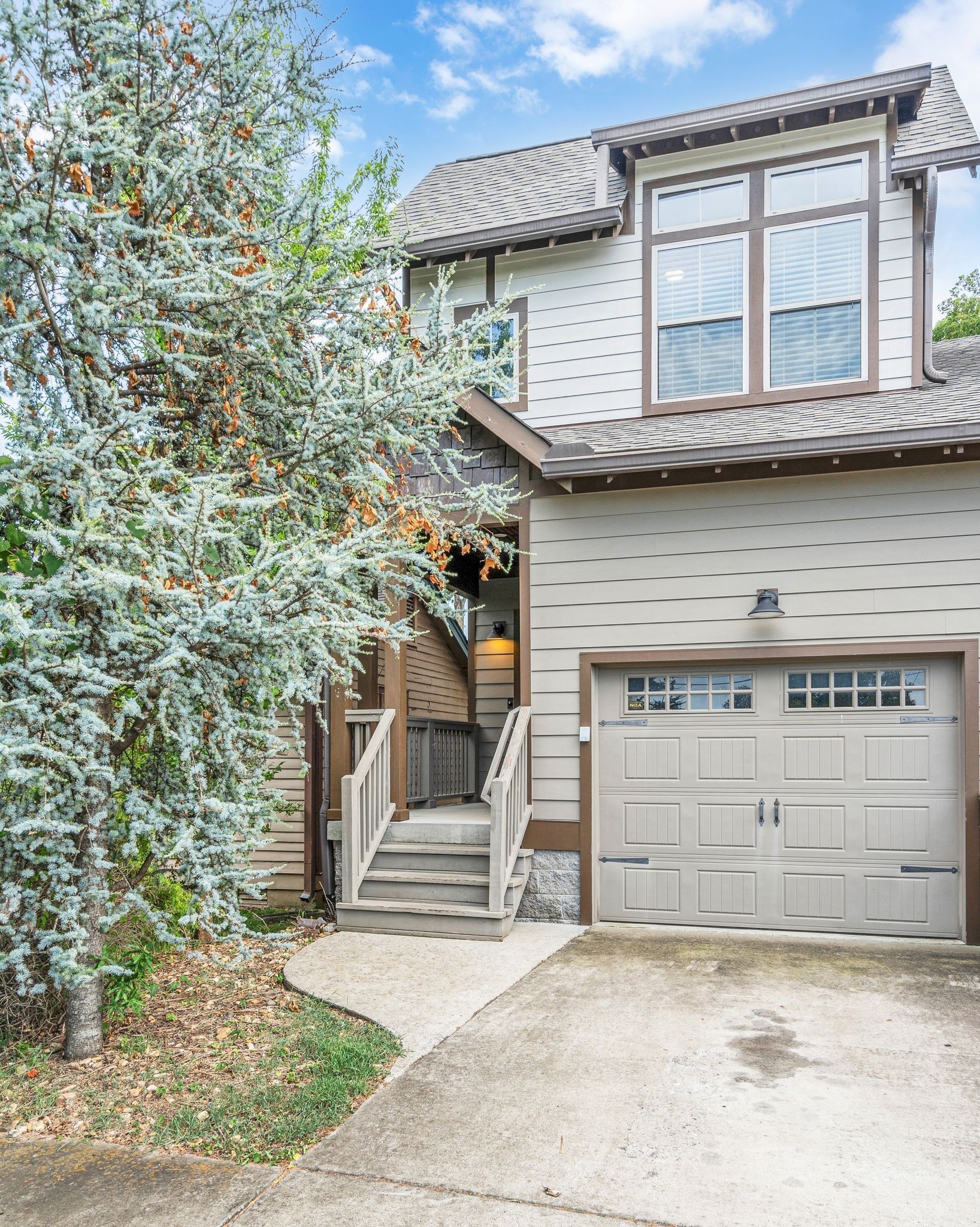 615 Hamilton Ave