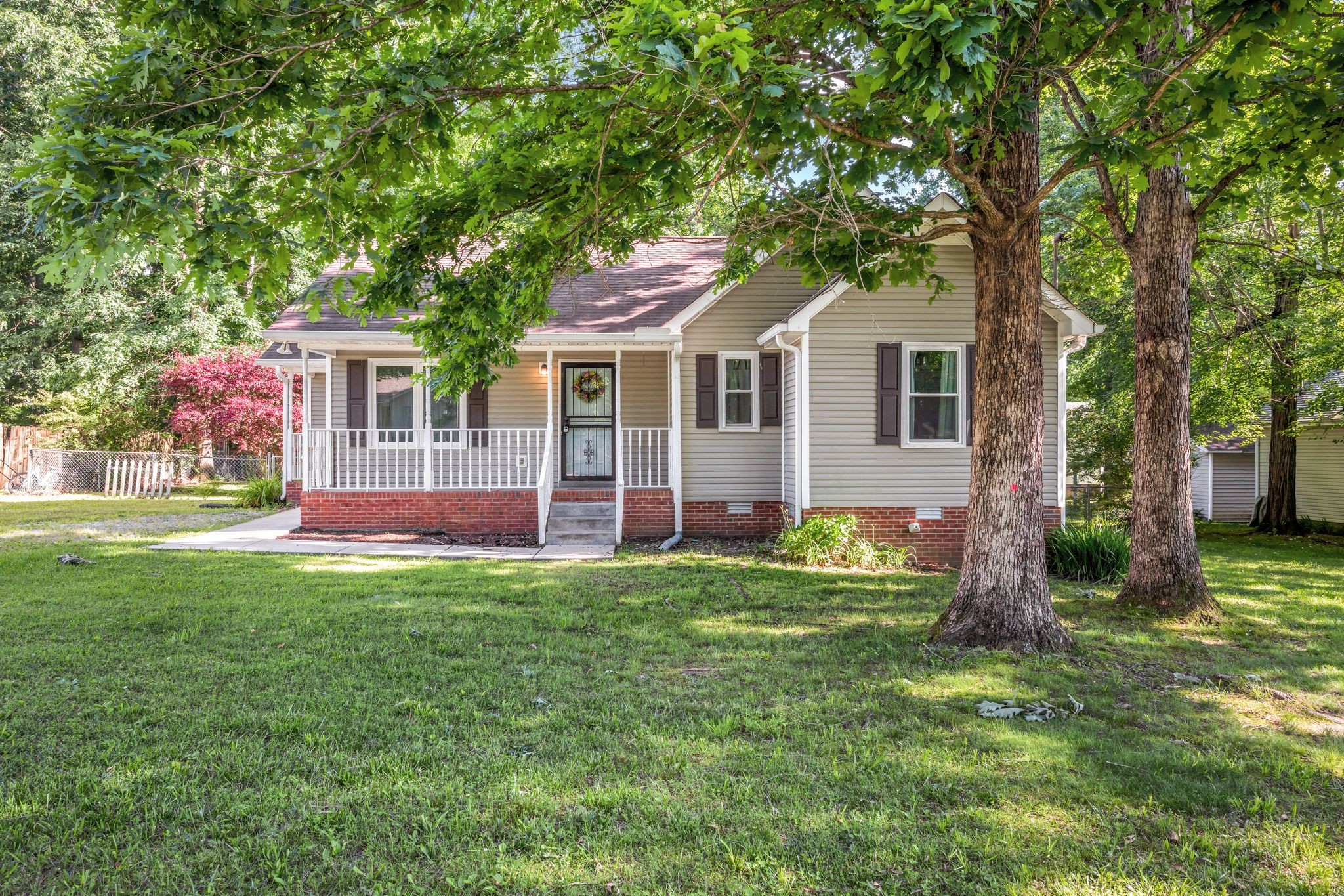 1008 Pin Oak Dr