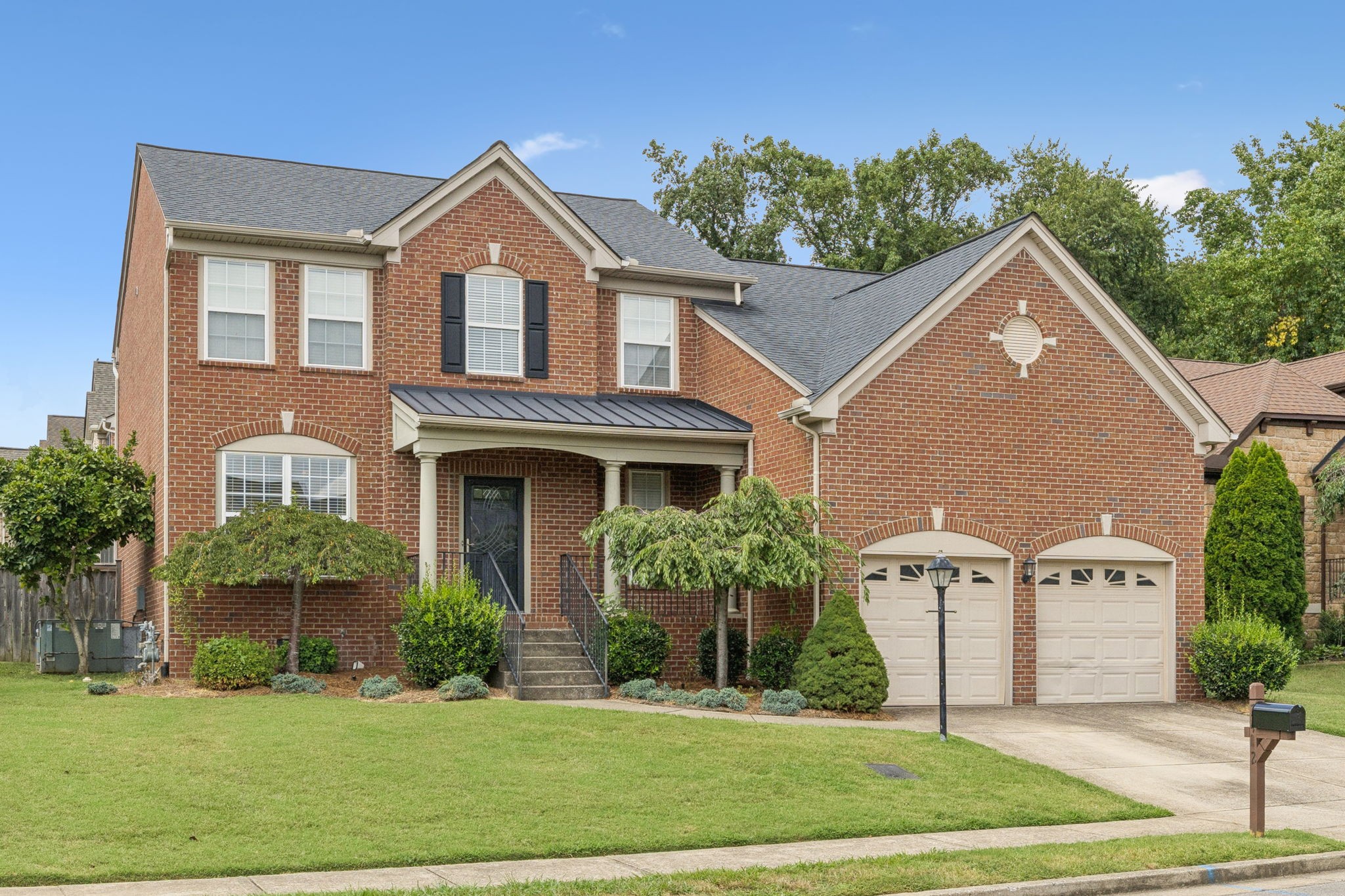 7412 Thornwood Ct