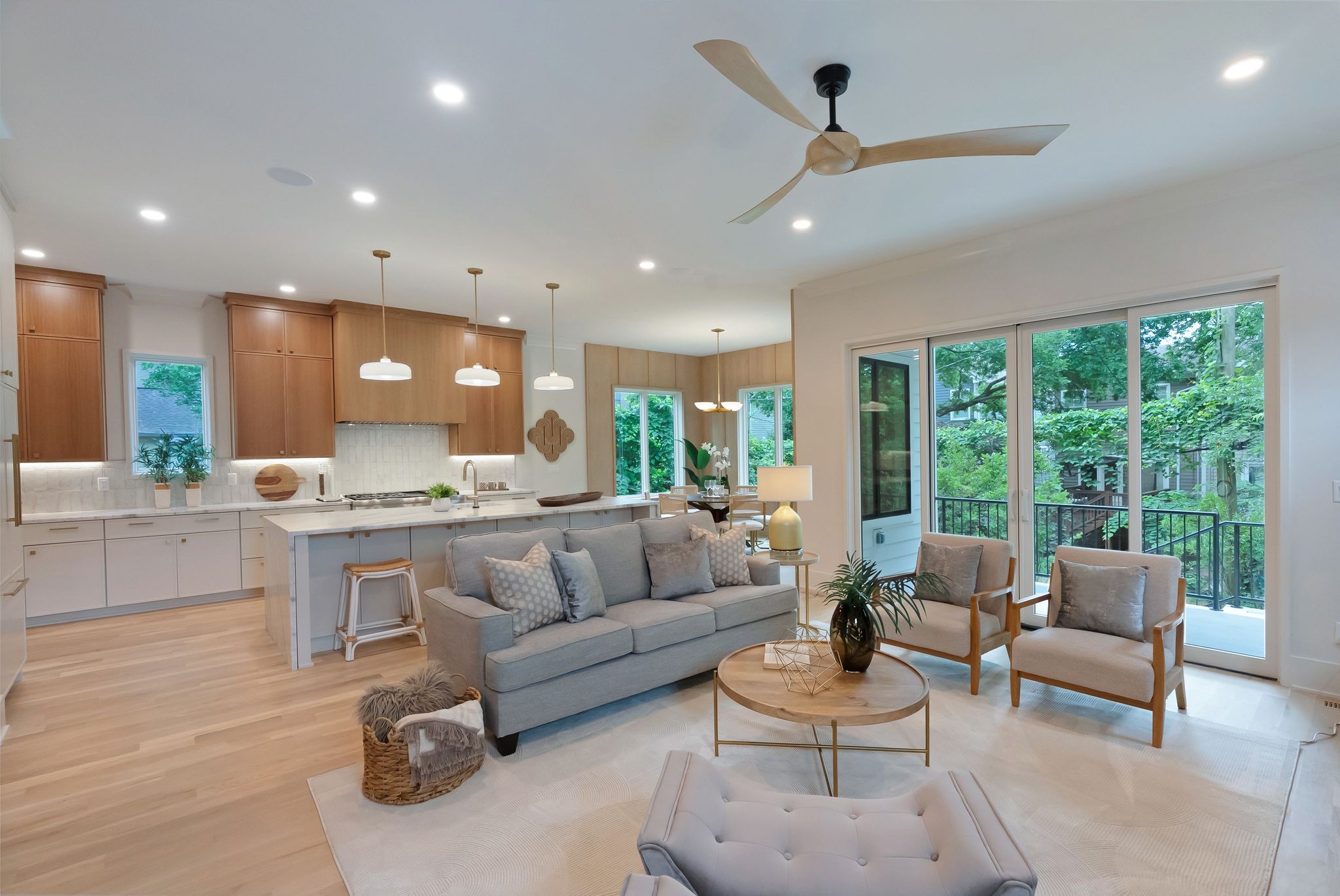 411 Acklen Park Dr